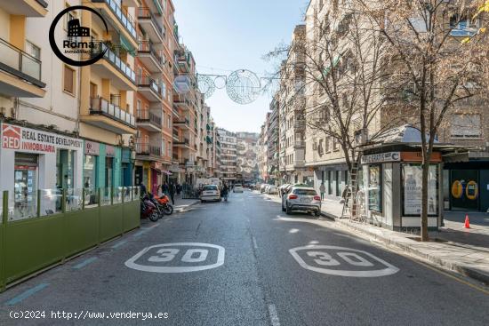 OPORTUNIDAD EN EL CENTRO DE GRANADA - GRANADA