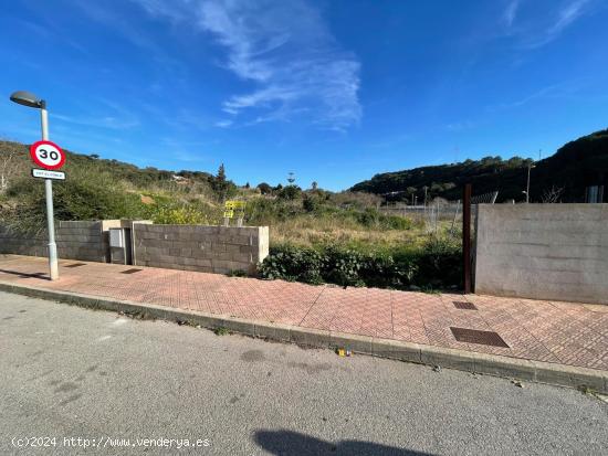 Terreno Edificable en Ferreries: Vistas Despejadas en una Joya de 235m2 - BALEARES