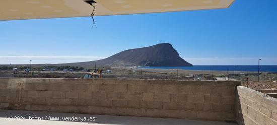 Apartamento 3 dormitorios con espectacular terraza - La Tejita - SANTA CRUZ DE TENERIFE