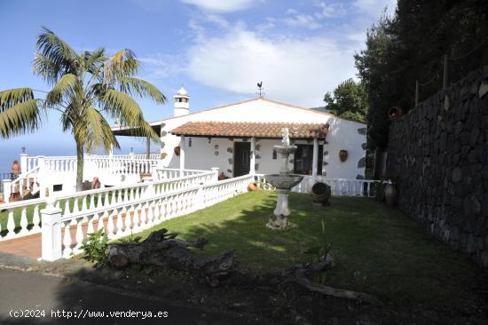 Espectacular Villa en La Orotava - zona Chasna/Medianías - SANTA CRUZ DE TENERIFE