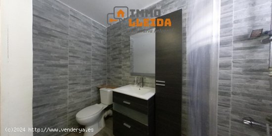 Unifamiliar adosada en venta  en Arbeca - Lleida