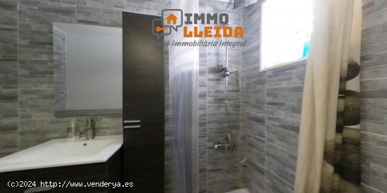 Unifamiliar adosada en venta  en Arbeca - Lleida