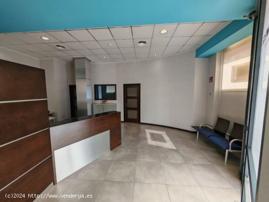 Local comercial en Venta en Vall D Uxo, La Castellón