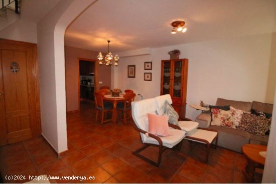 Casa-Chalet en Venta en Vall D Uxo, La Castellón