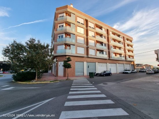 Local comercial en Venta en Vall D Uxo, La Castellón