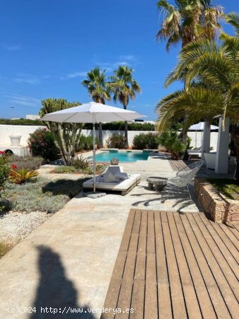 Casa-Chalet en Venta en Sant Josep De Sa Talaia Baleares