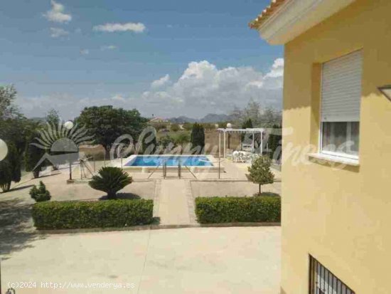 Casa-Chalet en Venta en Yecla Murcia