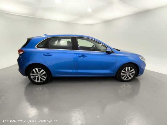 Hyundai i30 ( 1.0 TGDI Tecno 120 )  - Sabadell