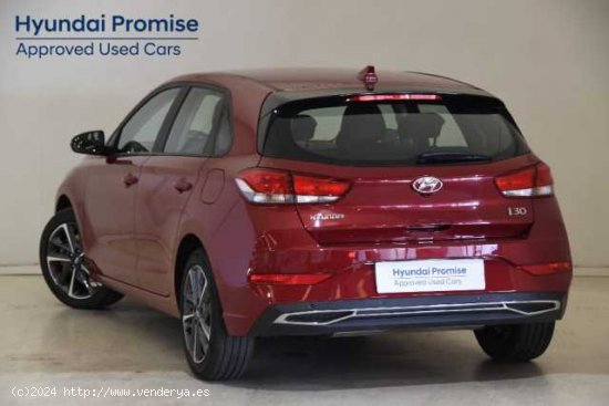 Hyundai i30 ( 1.5 DPI Klass SLX 110 )  - Lliçà De Vall