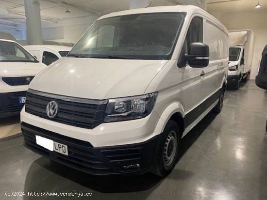 Volkswagen Crafter Furgon L3H2 2.0 TDI SCR 35 BM 140cv - GARANTIA MECANICA - Barcelona