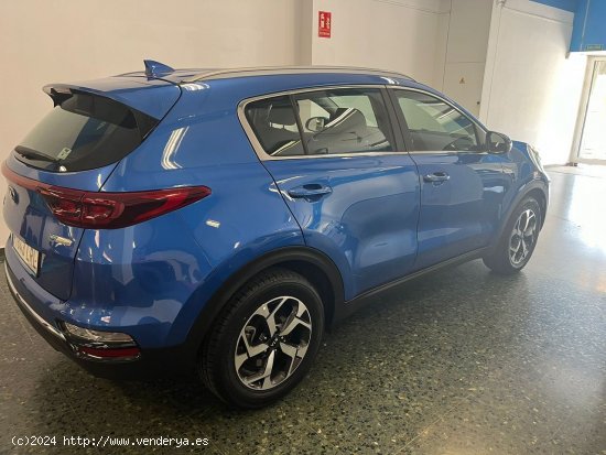 Kia Sportage 1.6 CRDI MHEV Automático 136cv Business - Castelldefels