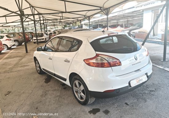 Renault Megane 1.6  DYNAMIQUE 16v - Cornella de Terri