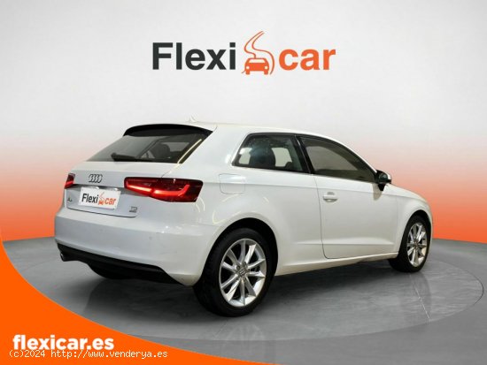 Audi A3 1.6 TDI 110cv ultra Attraction - Vigo