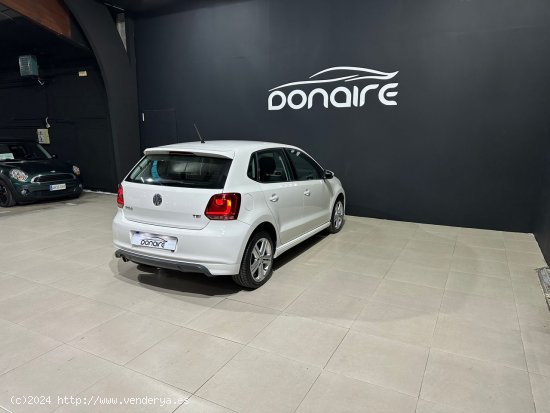 Volkswagen Polo 1.2 TSI 90cv R-Line - Sada