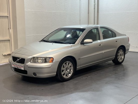 Volvo S60 2.4D 126 Kinetic - Gelves