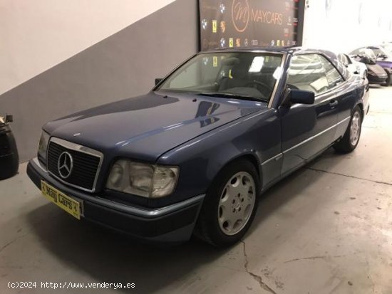  MERCEDES Clase 300 en venta en Sevilla (Sevilla) - Sevilla 