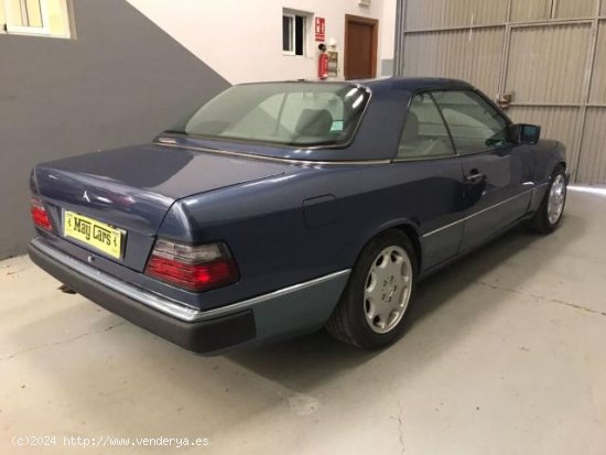 MERCEDES Clase 300 en venta en Sevilla (Sevilla) - Sevilla