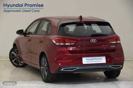 Hyundai i30 1.5 DPI Klass SLX 110 de 2023 con 15.134 Km por 19.990 EUR. en Madrid