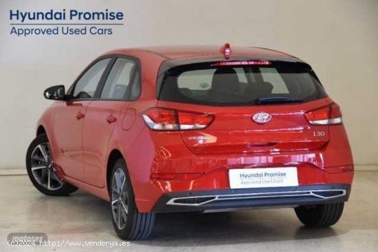 Hyundai i30 1.5 DPI Klass SLX 110 de 2023 con 14.645 Km por 19.990 EUR. en Madrid