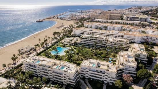 Apartamento en primera linea de playa, en alquiler para 10 meses en Los Granados I, Puerto Banus - M