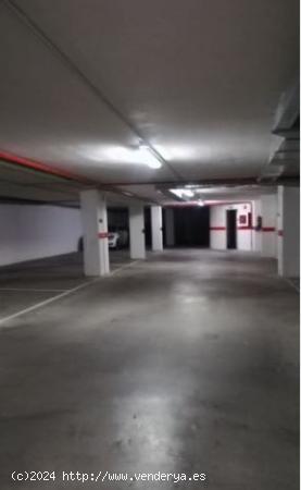 LOTE DE 32 PLAZAS DE PARKING EN LA ROSALEDA- EDIFICIO LA VEGA - LEON