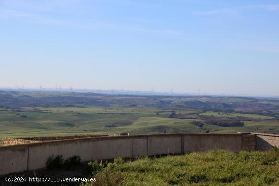 PARCELA URBANA EN EL CENTRO DE MEDINA SIDONIA - CADIZ