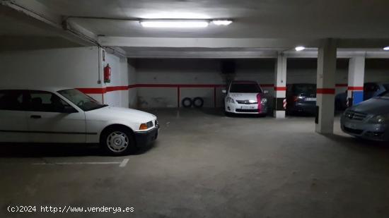 Urbis te ofrece una plaza de garaje en alquiler en zona San Esteban, Salamanca - SALAMANCA