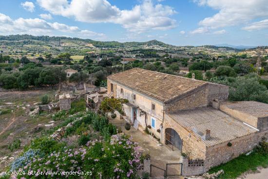 Casa de Piedra, circa 1900 en Son Macia, Mallorca - BALEARES