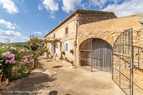 Casa de Piedra, circa 1900 en Son Macia, Mallorca - BALEARES