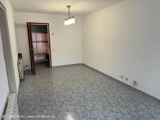 PISO MUY LUMINOSO EN VENTA EN MONISTROL - BARCELONA