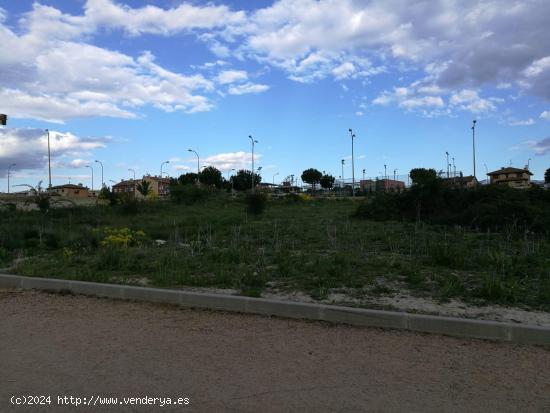 VENTA.-.GARAJE CALLE CHOPO.-.EL SOTILLO.-.LA LASTRILLA - SEGOVIA