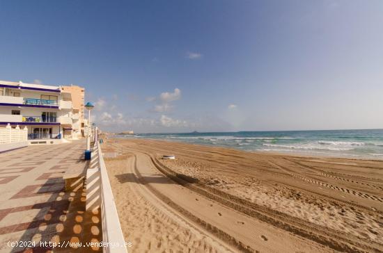 ¡ Para enamorados del Mar Mediterráneo ! Las Sirenas, La Manga KM 1,5. Para disfrutarlo YA ! - MUR