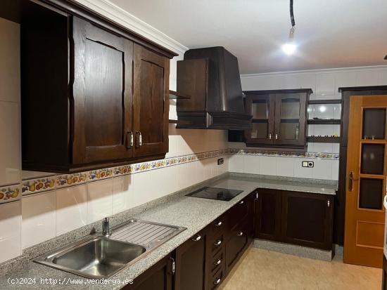  EN VENTA PISO EN PORTMAN - MURCIA 