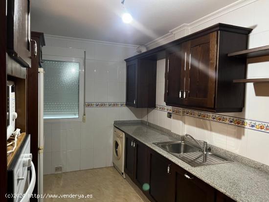 EN VENTA PISO EN PORTMAN - MURCIA