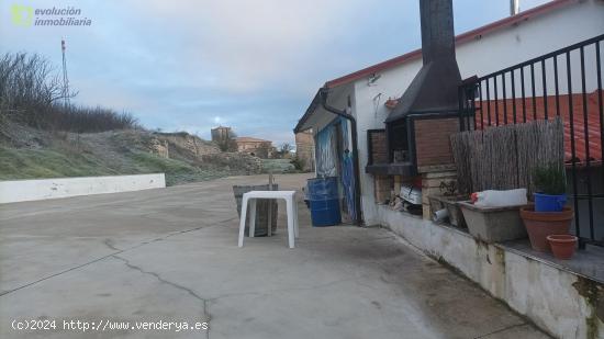 SE VENDE CASA DE PUEBLO A UN PASO DE BURGOS!!! - BURGOS