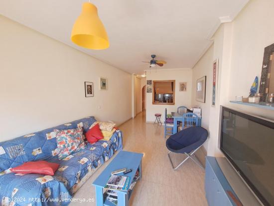 Apartamento con dos dormitorios en Torrevieja - ALICANTE