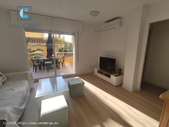  APARTAMENTO ALQUILER VACACIONAL  DE DOS HABITACIONES EN URBANIZACIÓN CON PISCINA EN CALA FLORES - M 