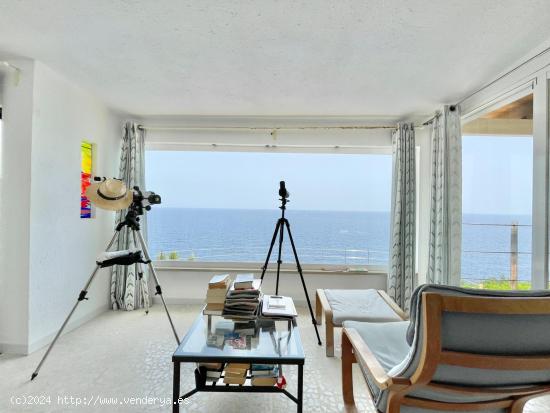 Primera línea de mar con vistas panorámicas en Cala Pi - BALEARES