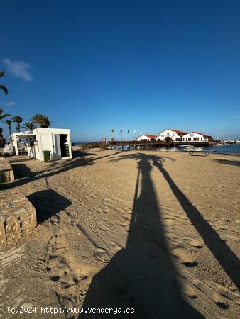 PISO EN LOS ALCAZARES A 50 METROS DEL MAR CON GARAJE - MURCIA