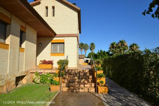 Casa en Deltebre de 1.200m² de terreno, con piscina cerca del río Ebro - TARRAGONA