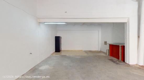 Local comercial de 90 m2 en venta a metros de Calle Manacor - BALEARES