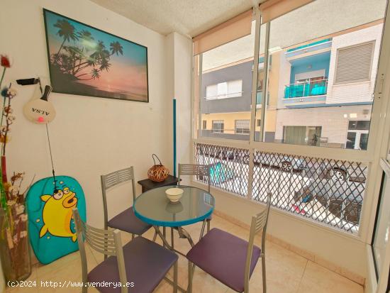 Se vende piso en Torrevieja zona el Acequión a 60 metros de la playa - ALICANTE