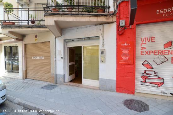 Local comercial Junto Calle Alhamar - GRANADA