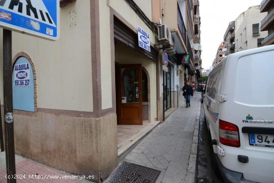 Local comercial junto C/Alhamar - GRANADA