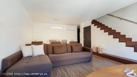 EN VENTA ÁTICO DUPLEX EN ZONA CENTRICA DE LLUCMAJOR - BALEARES