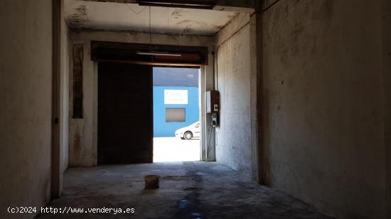 ALG017 - LOCAL COMERCIAL DE 475M2 EN LA RONDA DE ALZIRA - VALENCIA