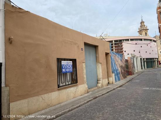 ALG022 - SOLAR DE 205M2 EN LA CALLE BERCA DE ALGEMESÍ - VALENCIA