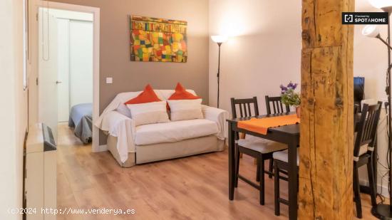  Apartamento de 1 dormitorio en alquiler en Madrid - MADRID 