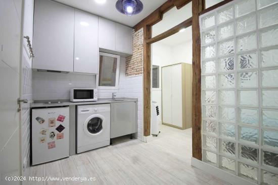  Apartamento de 1 habitación en alquiler en Malasaña, Madrid - MADRID 