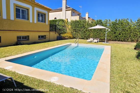 La casa de tus sueños a precio único a 12 minutos del centro de Córdoba. - CORDOBA